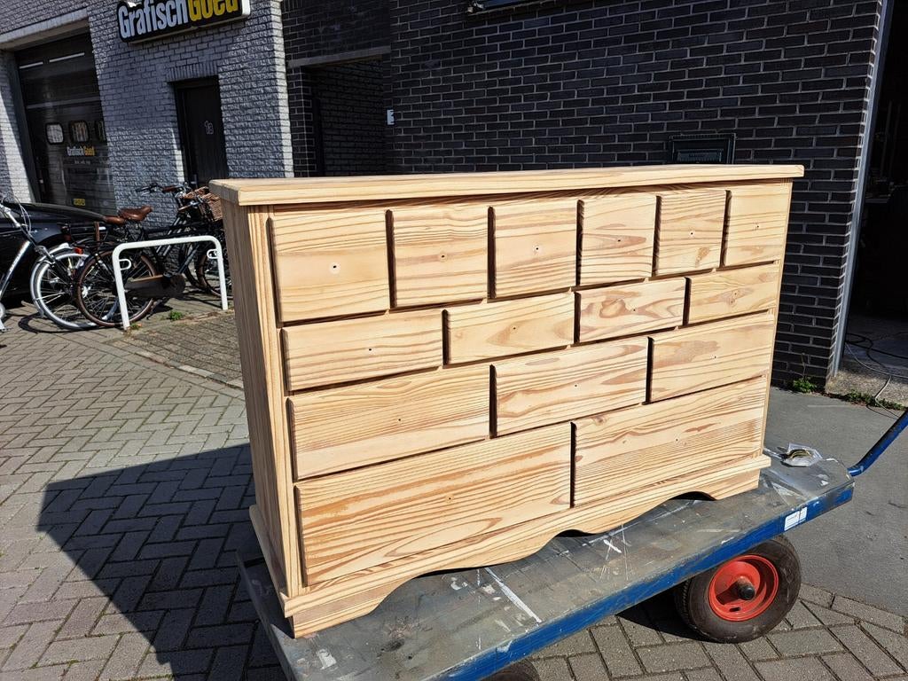 Gezandstraalde grenen ladekast puur natuur 15 lades, Ophalen, RoDeKo Volendam, R.kooij65@gmail.com, Gebruikt