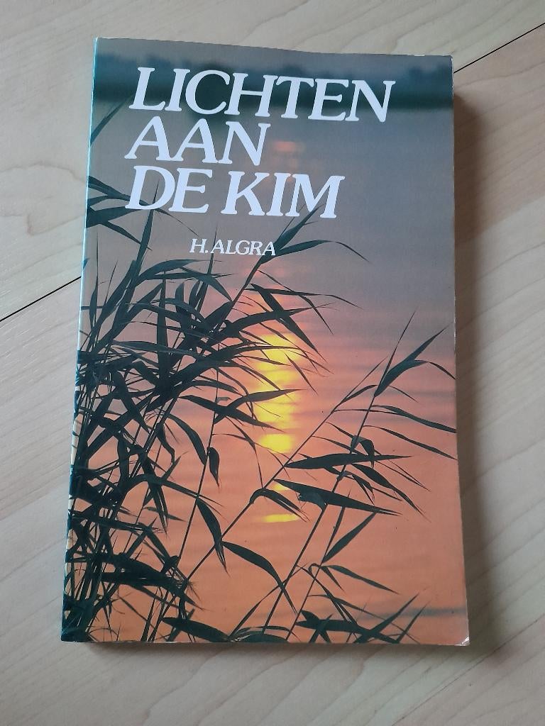 LICHTEN AAN DE KIM   H Algra, Boeken, Ophalen of Verzenden, Gelezen