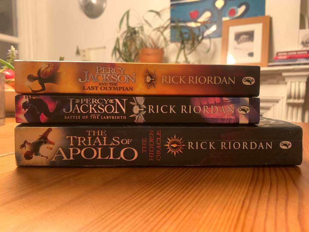 Percy Jackson & The Trials of Apollo Boeken - Rick Riordan, Boeken, Ophalen of Verzenden, Gelezen, Amerika