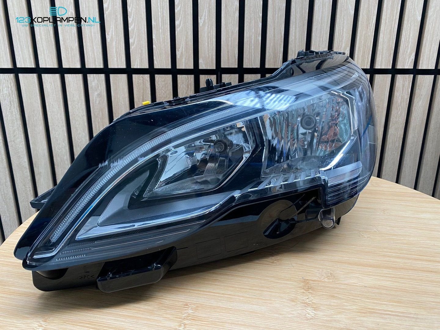 Peugeot 3008 5008 II H7 Led koplamp links, Gebruikt, -, -, Ophalen of Verzenden