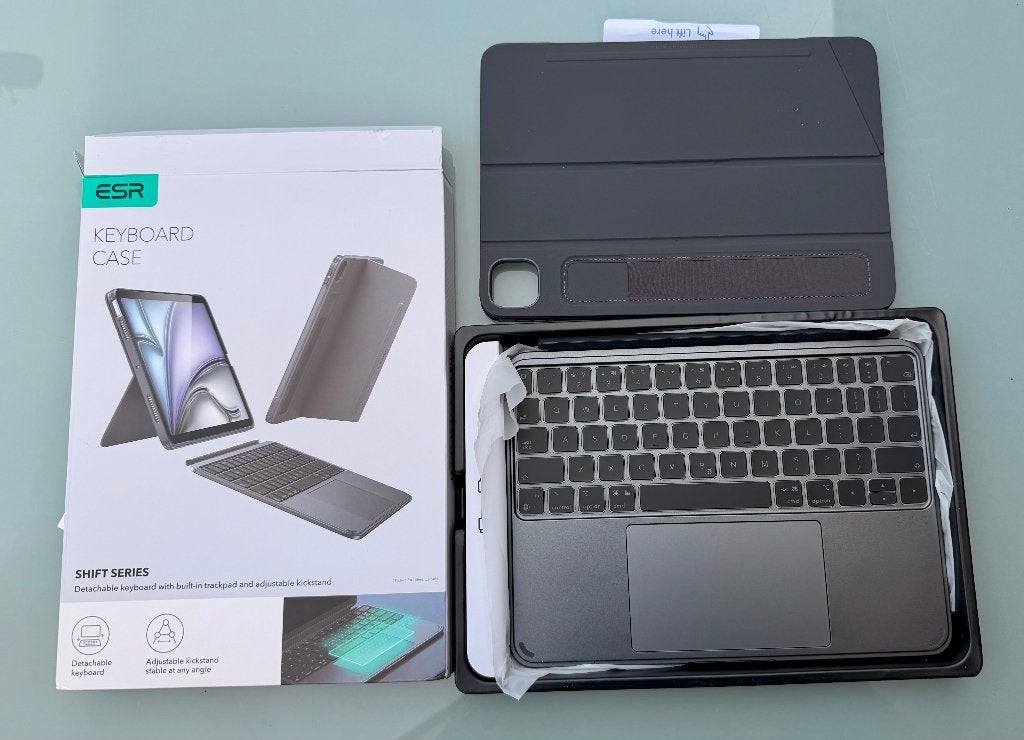 ESR Toetsenbord case Apple iPad Pro 11” M4/M5, Apple iPad Pro 11” M4/M5, 11 inch, Nieuw, Bescherming voor- en achterkant