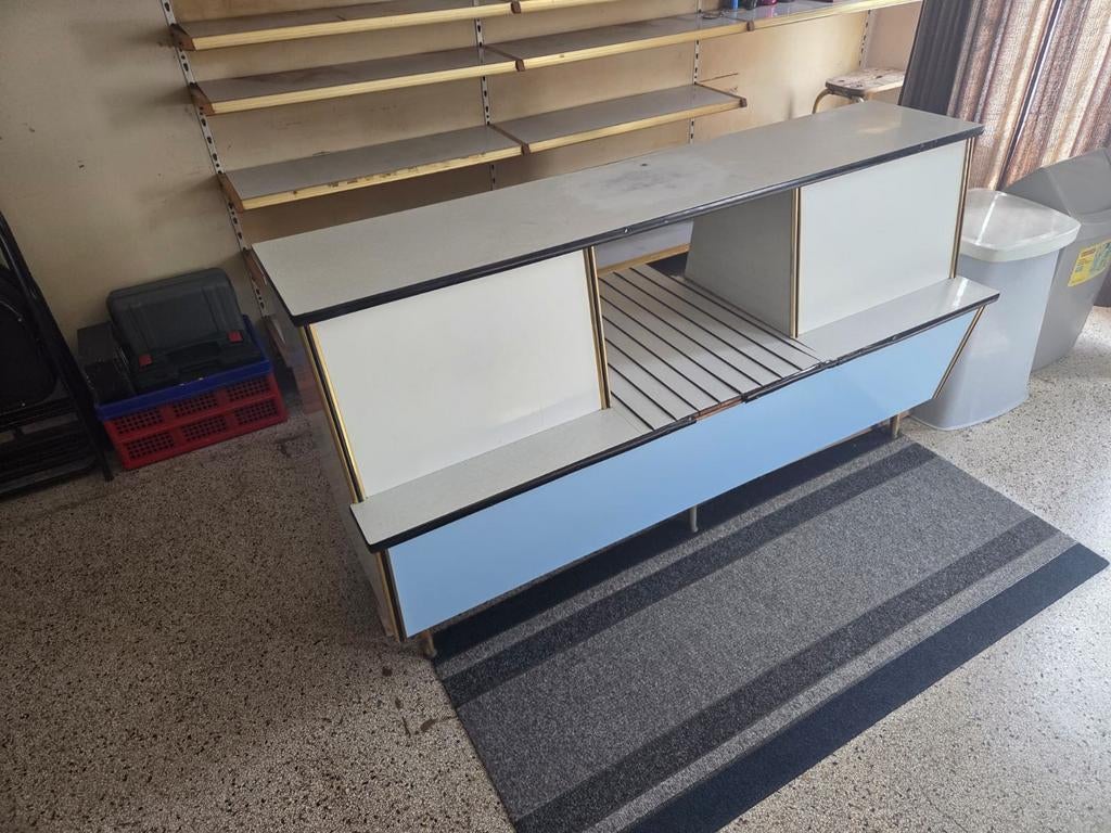 Vintage Toonbank. - Winkelinterieur, Ophalen