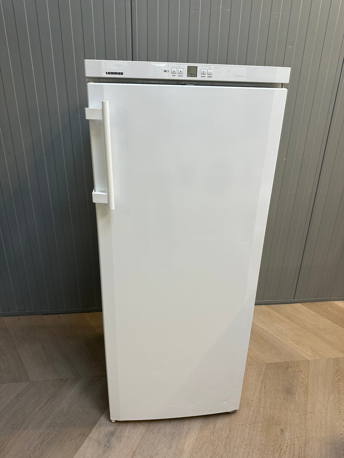 Liebherr Koelkast A++ PowerCooling incl Garantie&Bezorging, Witgoed en Apparatuur, Koelkasten en IJskasten, Zonder vriesvak, 120 tot 140 cm