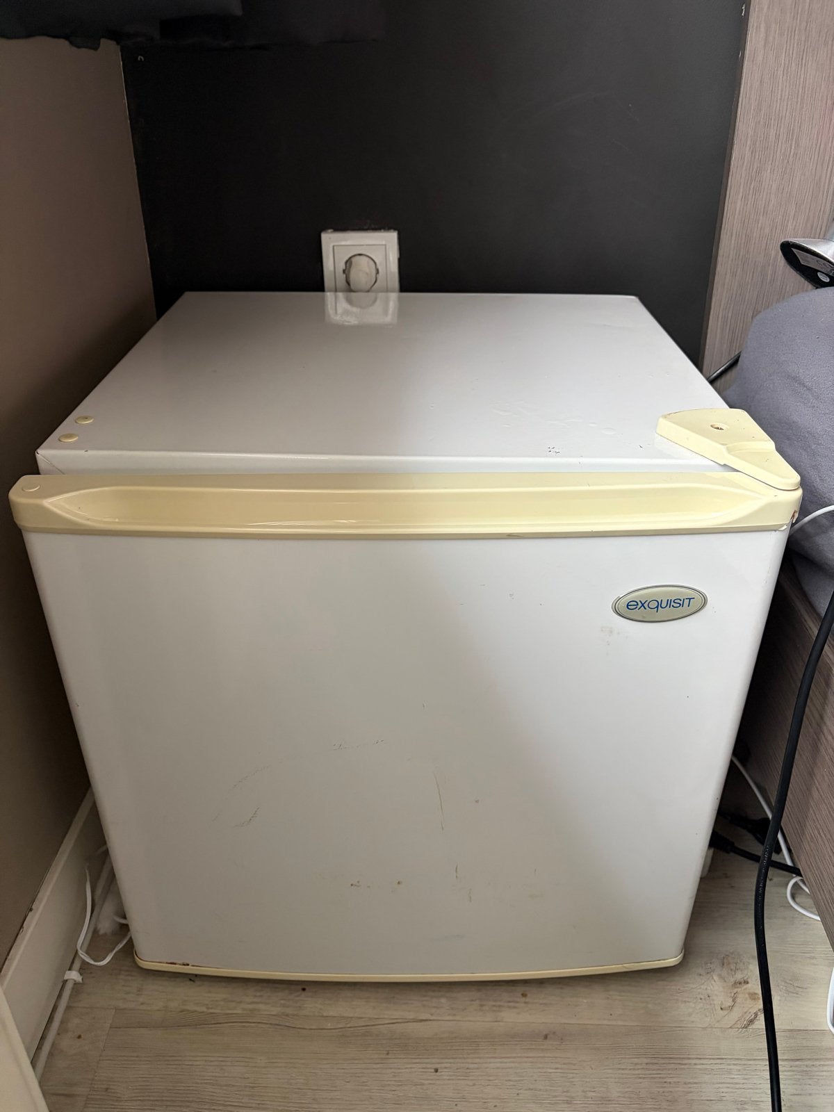 Mini koelkast, Witgoed en Apparatuur, Koelkasten en IJskasten, Ophalen, Gebruikt, Minder dan 75 liter, Met vriesvak
