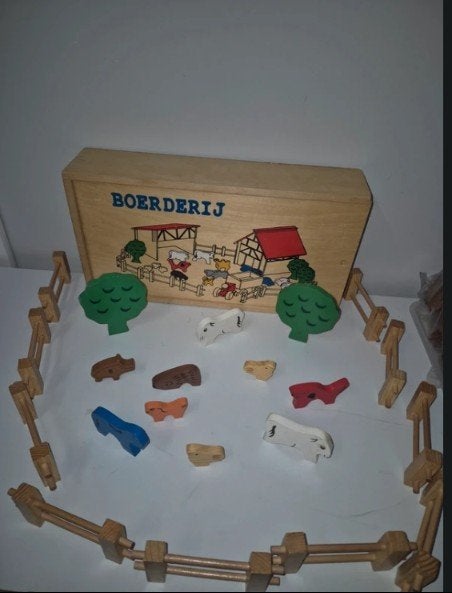 Houten speelset boerderij, Kinderen en Baby's, Speelgoed | Houten speelgoed, Ophalen of Verzenden, Gebruikt, Overige typen