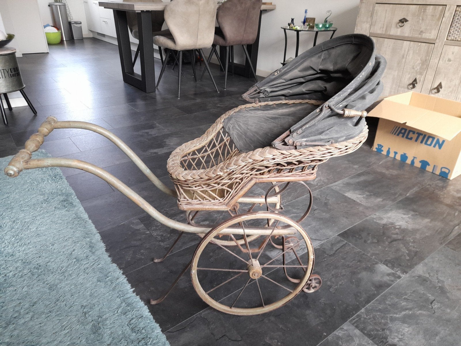 Antieke kinderwagen met kap, Ophalen of Verzenden