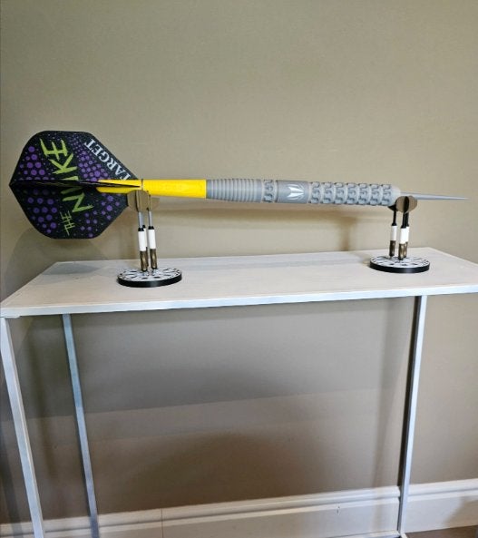 Luke ''The Nuke'' Littler giant dart display, Hengelo OV, Soft tip, 3Demandstudio, Nieuw