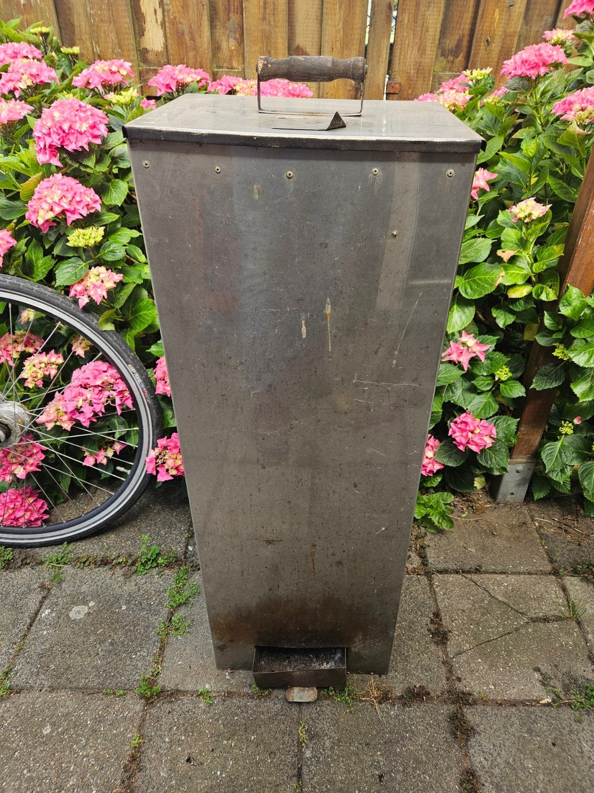 Rookoven van rvs., Ophalen