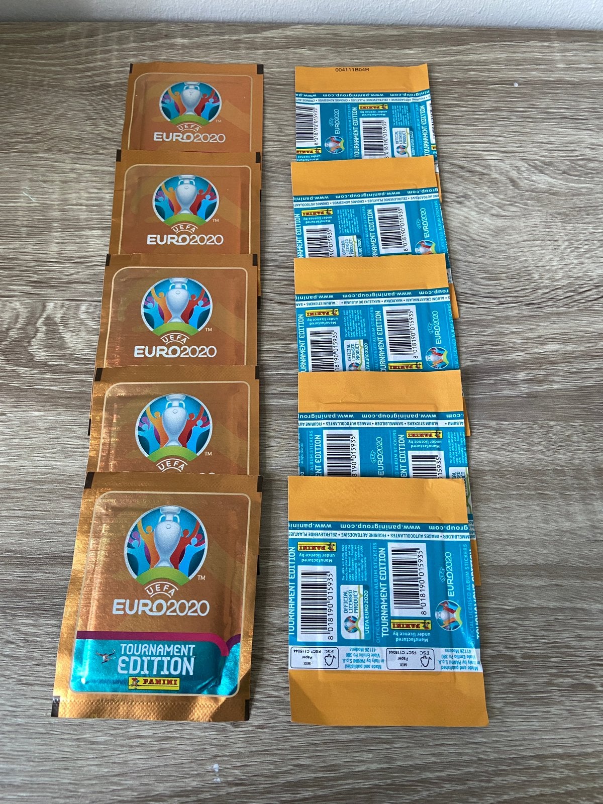 10 Panini zakjes EURO 2020 Tournament Edition, Ophalen of Verzenden, Nieuw, Buitenlandse clubs, Poster, Plaatje of Sticker
