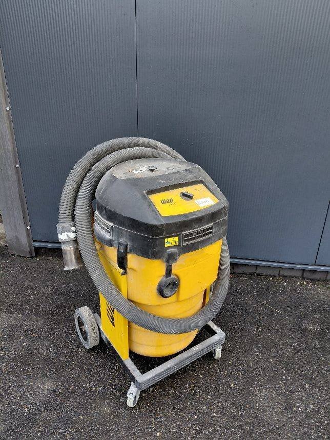 WAP SQ-11 Waterzuiger, Doe-het-zelf en Verbouw, Reinigingsmachines, Ophalen, Gebruikt, Waterstofzuiger