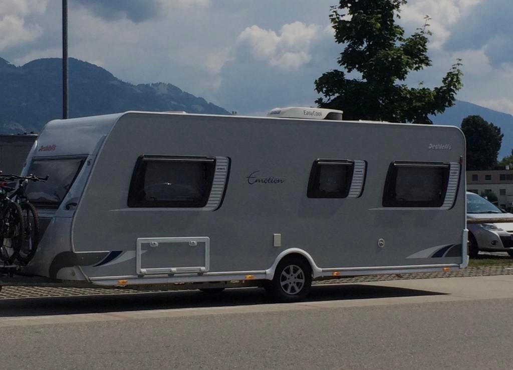 Dethleffs Beduin Emotion 545V ☀️, Caravans en Kamperen, Caravans, Ringverwarming, Rondzit, Particulier, Tot en met 4