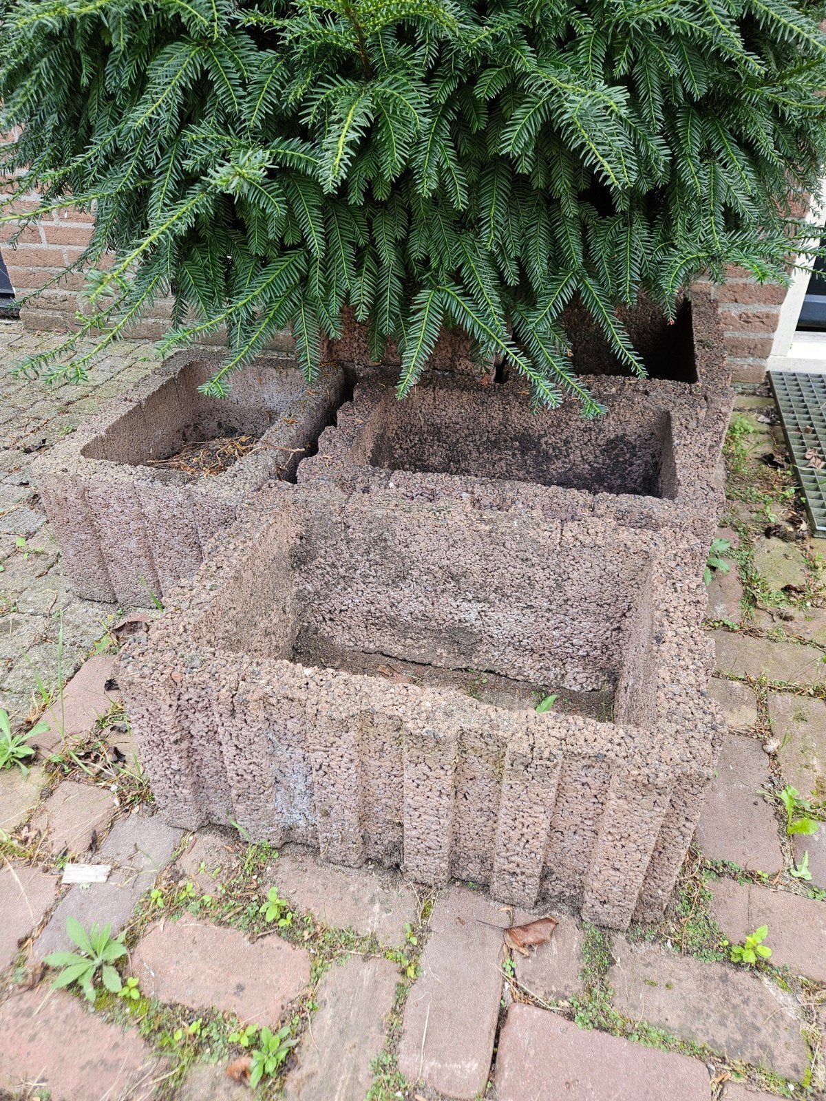 Betonnen plantenbakken voor tuin of terras, Tuin en Terras, Ophalen, Gebruikt, 40 cm of meer, Minder dan 40 cm