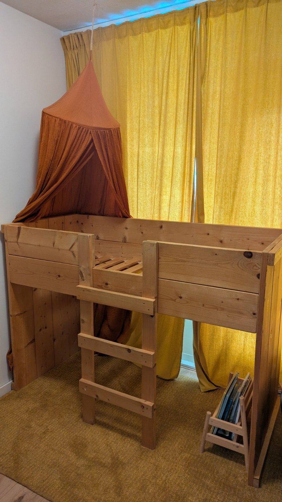 Stevig houten kinderbed/peuterbed met ladder (160x70), Ophalen, Gebruikt, 190 cm of minder, Hout