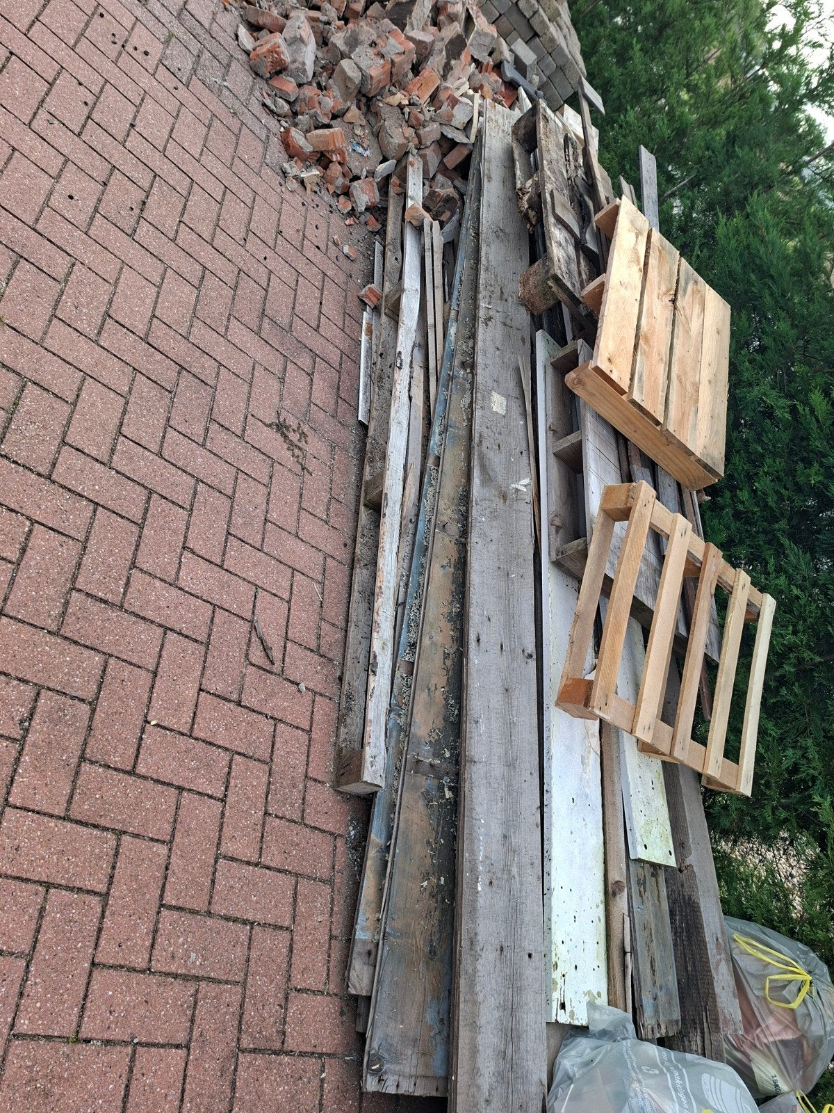 MOET NU WEG!! Gratis Hout: Kachelhout of Stookhout, Tuin en Terras, Ophalen, Overige houtsoorten