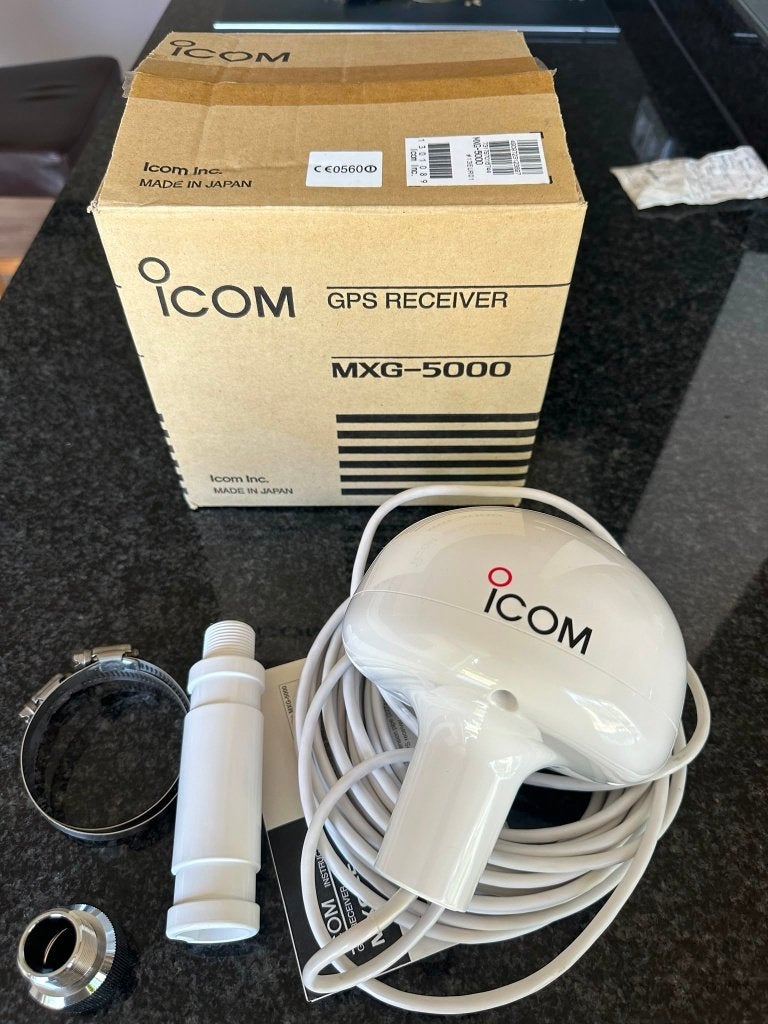 ICOM GPS ontvanger, Watersport en Boten, Navigatiemiddelen en Scheepselektronica, Ophalen of Verzenden, Nieuw, Gps of Kompas