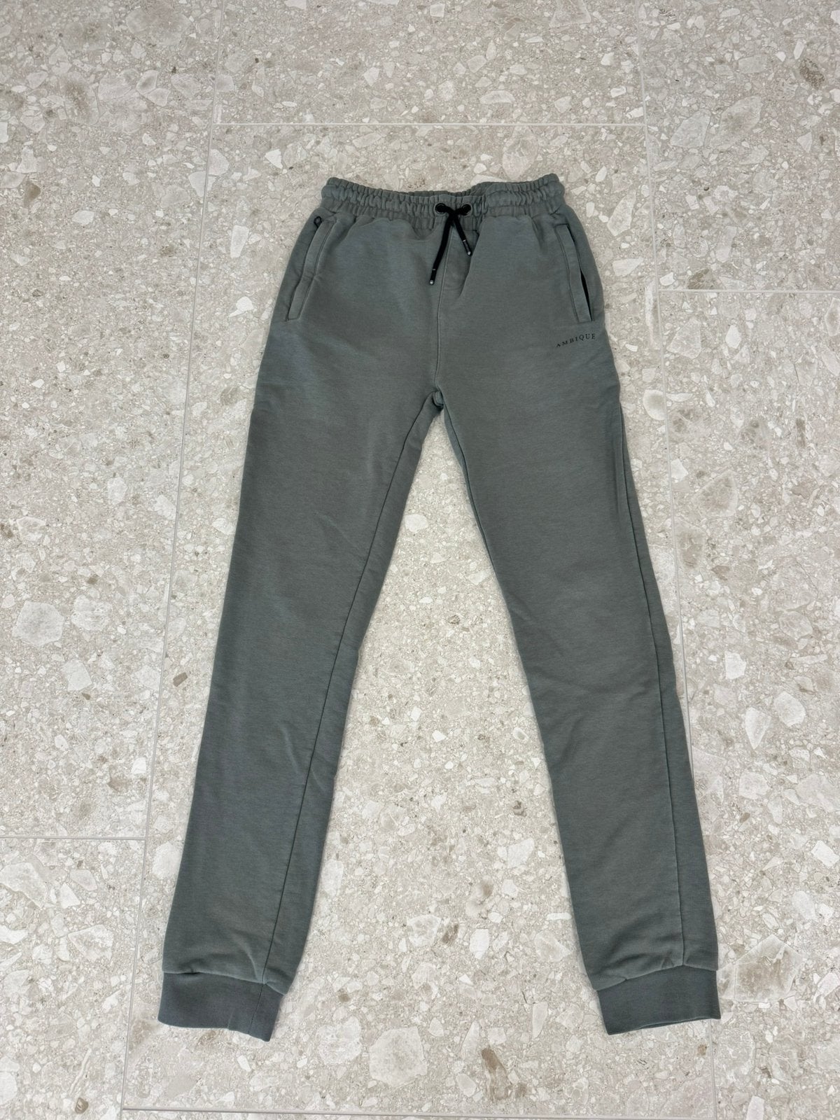 Kinder joggingbroek Ambique maat 176 groen, Ophalen of Verzenden, Zo goed als nieuw, Jongen, Broek