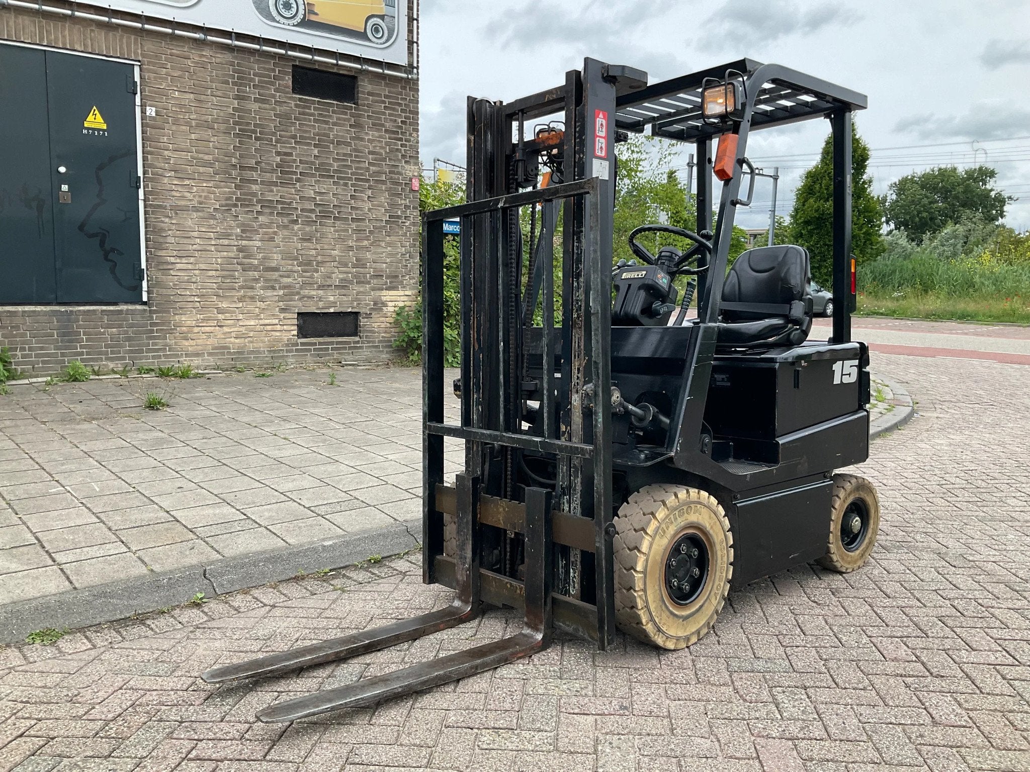 Toyota 5FB15 1500KG 3.00METER HEFTRUCK, Heftruck, Toyota, 1000 tot 2000 kg, Marconistraat 2
3133KL  Vlaardingen, NL