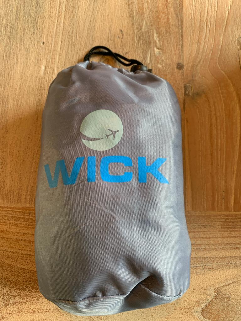 Wick opblaasbaar vliegtuigvoetenbankje met pomp, Ophalen of Verzenden, Zo goed als nieuw