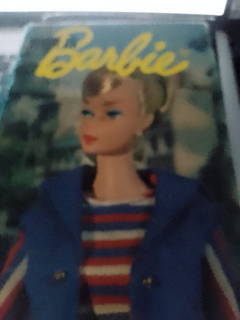 2x boek hier is  barbie + barbie als tandarts, Ophalen, Zo goed als nieuw, Fictie algemeen