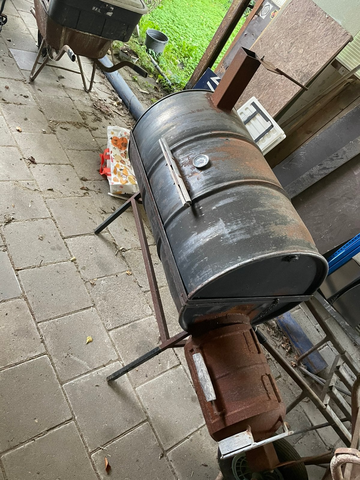 Bbq olie vat op poten, Ophalen, Gebruikt