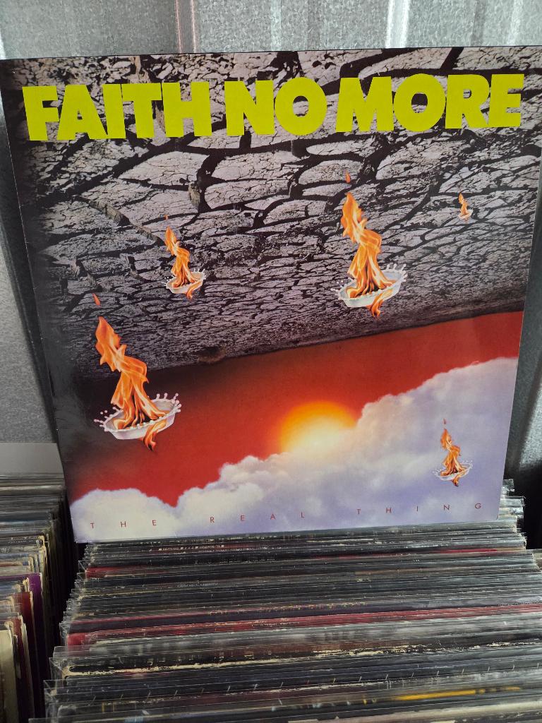 Vinyl lp FAITH NO MORE: THE REAL THING, Gebruikt, 1980 - 1989, Rock-'n-Roll, 12 inch