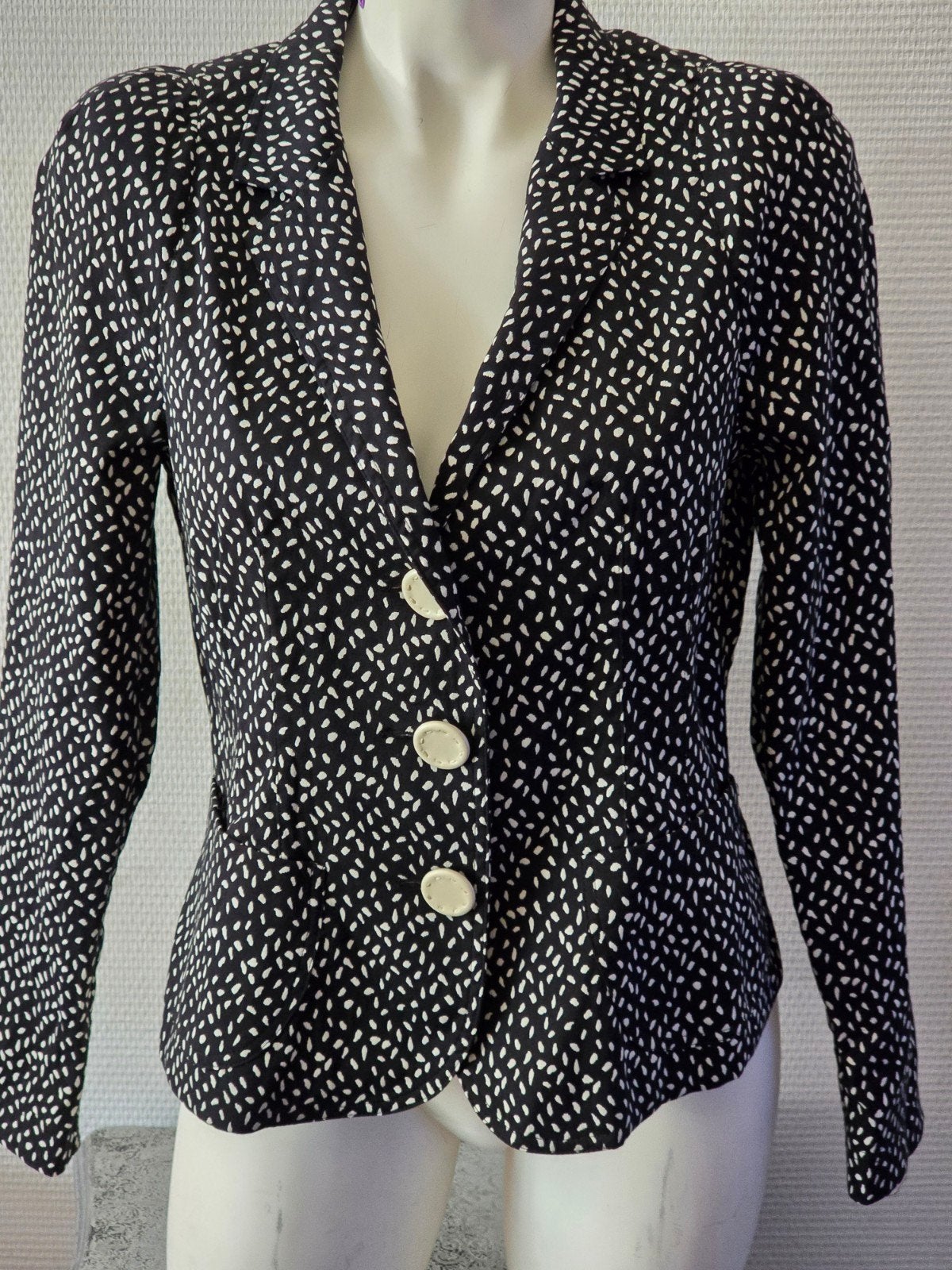 ML Collections Jasje Zwart/Wit Maat 42, Kleding | Dames, Zwart, Maat 42/44 (L), Ophalen of Verzenden, Zo goed als nieuw
