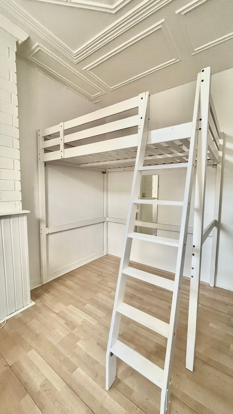 Elevated IKEA Loft bed/Verhoogd IKEA hoogslaper, Hoogslaper, Eenpersoons, Verzenden, 140 cm