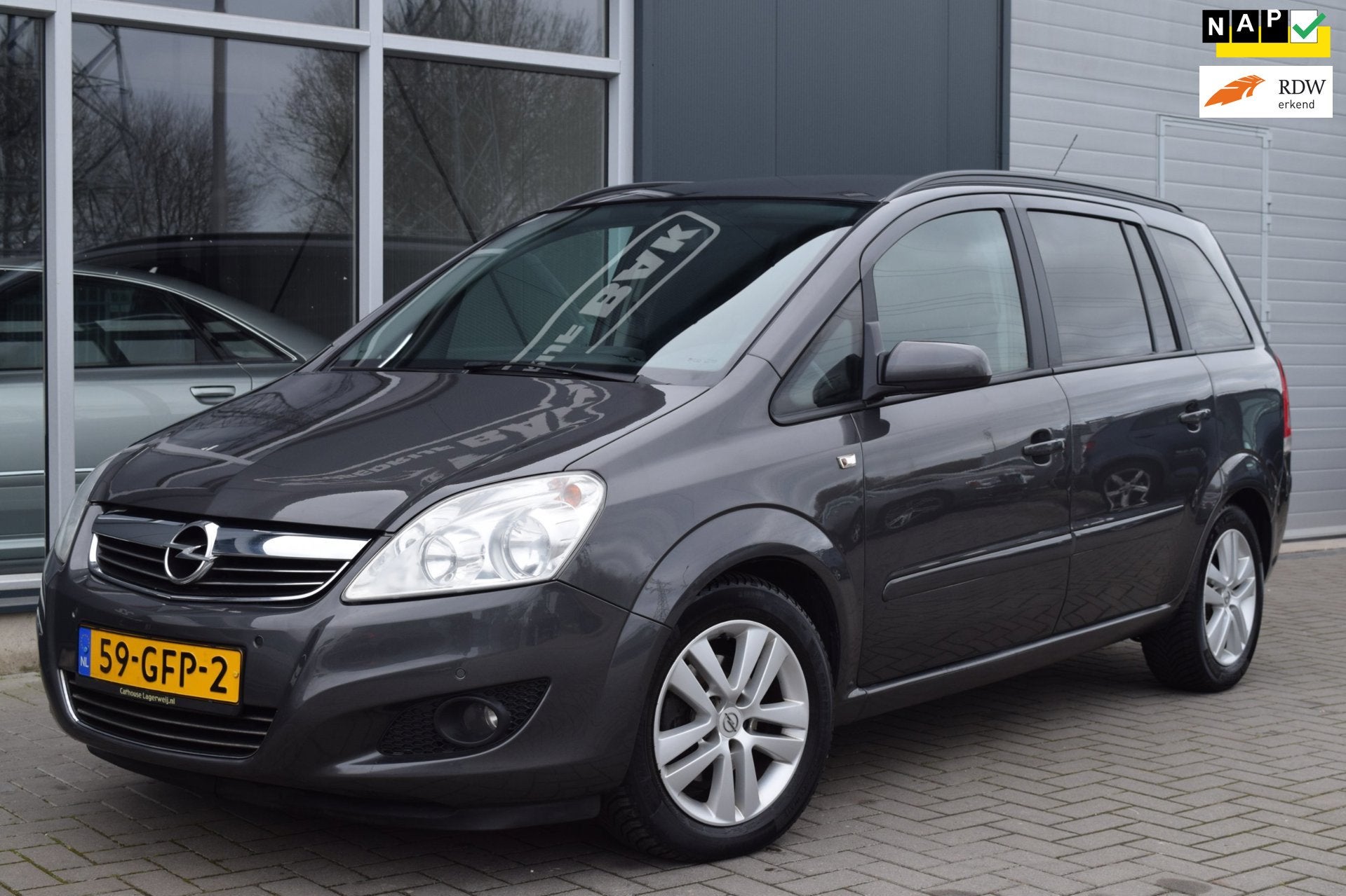 Opel Zafira 1.6 Cosmo | LPG G3 | Clima | Cruise | NAP + APK, Auto's, Opel, Voorwielaandrijving, Stof, Gebruikt, Zwart