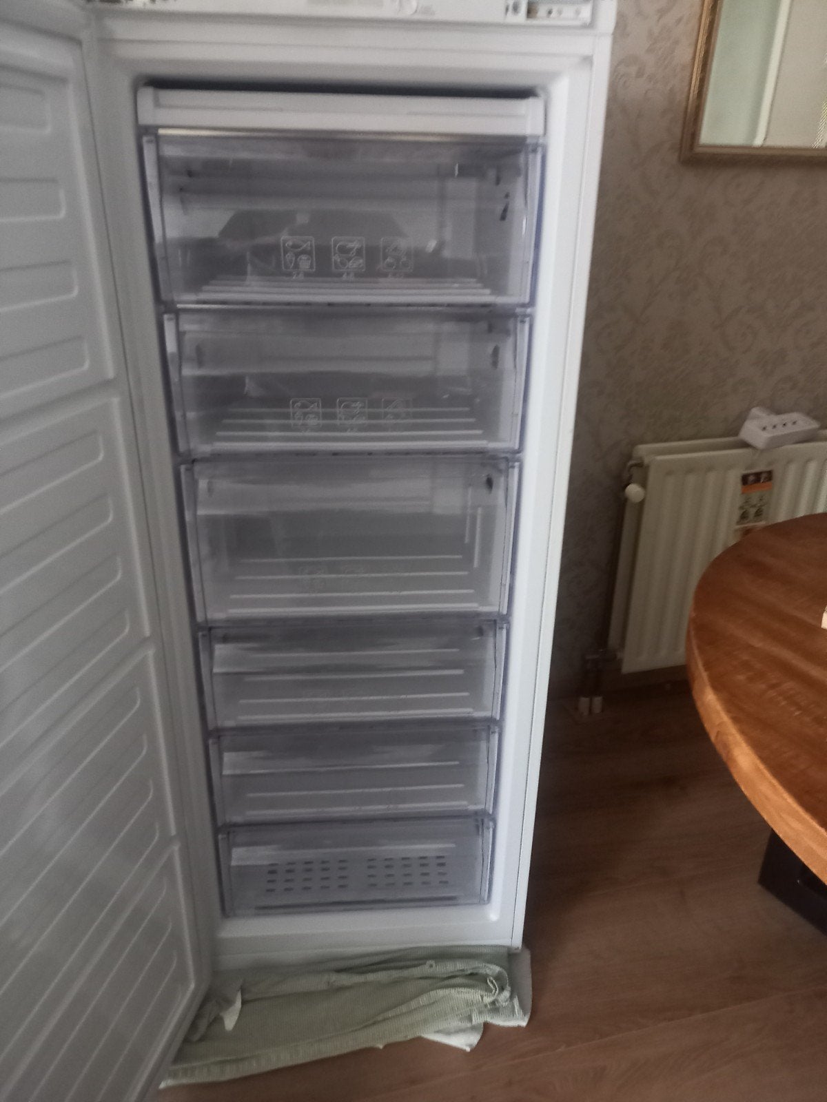 DiepVrieskast, Witgoed en Apparatuur, Vriezers en Diepvrieskisten, Ophalen of Verzenden, Gebruikt, 60 tot 90 cm