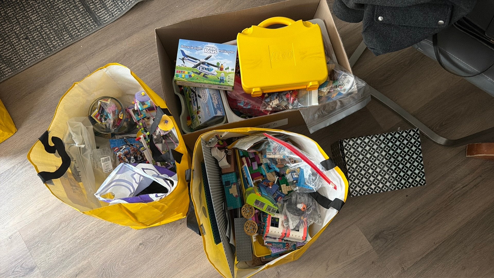 Grote zak met diverse Lego sets en losse stenen, Kinderen en Baby's, Speelgoed | Duplo en Lego, Ophalen, Gebruikt, Lego, Friends