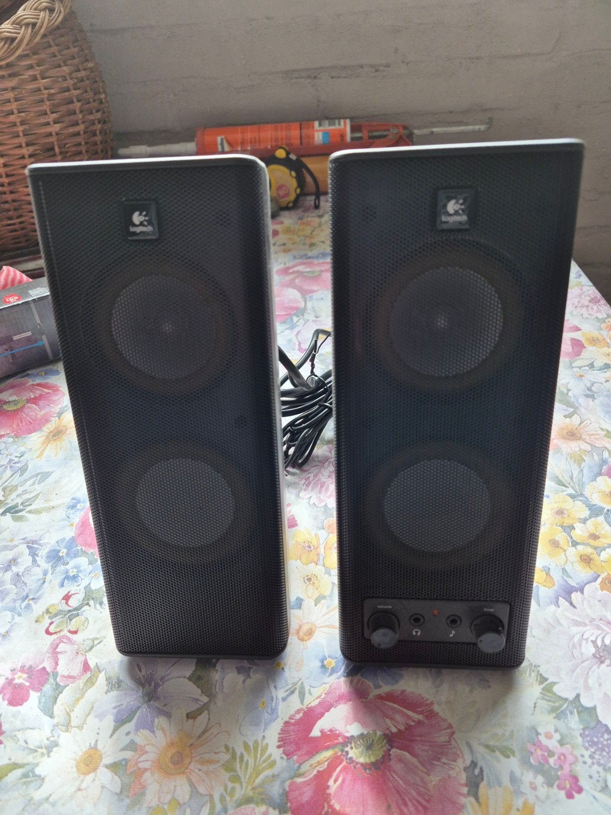 Logitech 2.0 Luidsprekerset - Zwart, Ophalen of Verzenden, Zo goed als nieuw, Audiokanaal 2, Logitech