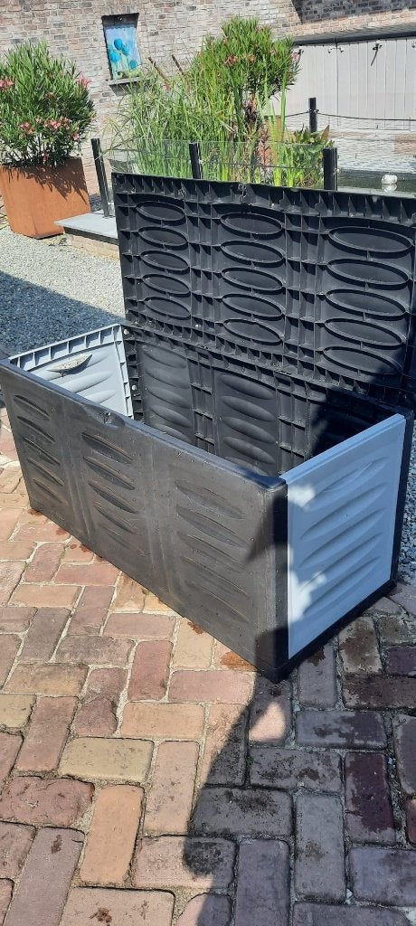 Twee kunststof opbergbox, opbergkist, Ophalen of Verzenden, Zo goed als nieuw
