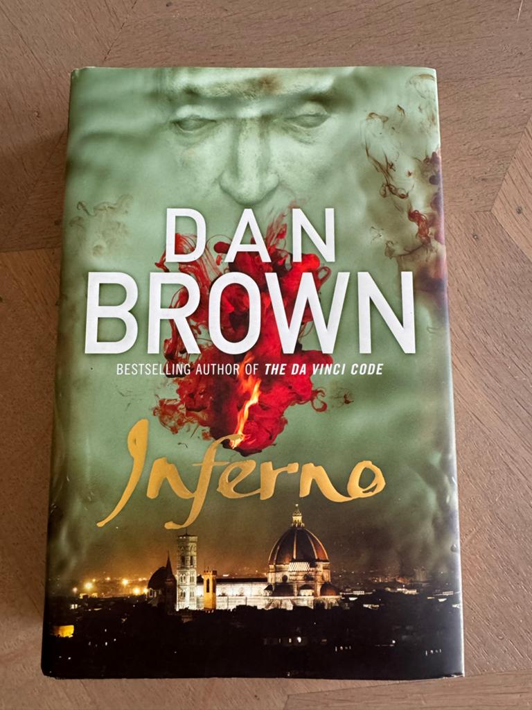 Dan Brown - Inferno (Engelse versie), Boeken, Ophalen of Verzenden, Zo goed als nieuw, Wereld overig