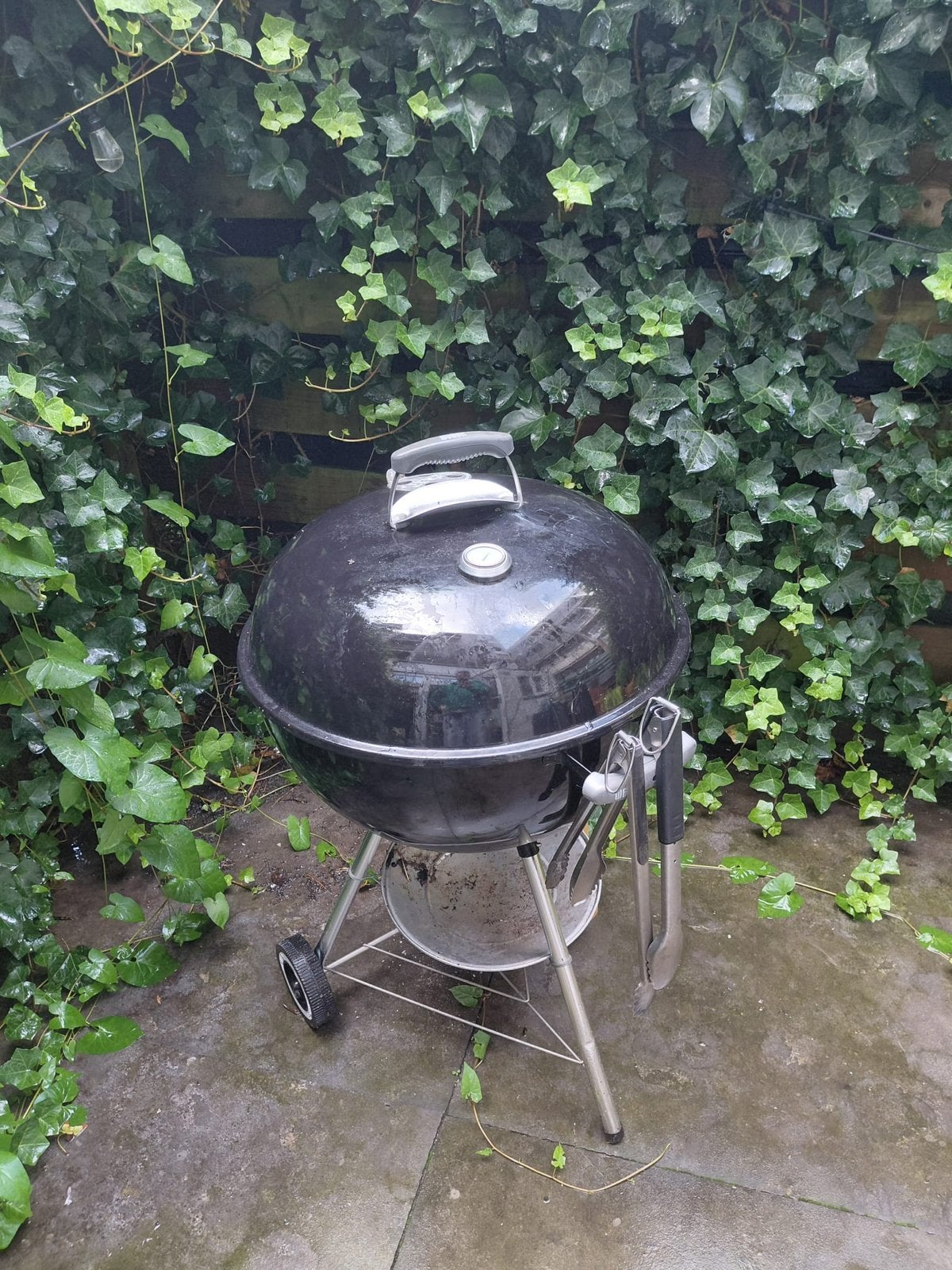 BBQ - Weber, Tuin en Terras, Houtskoolbarbecues, Ophalen, Zo goed als nieuw