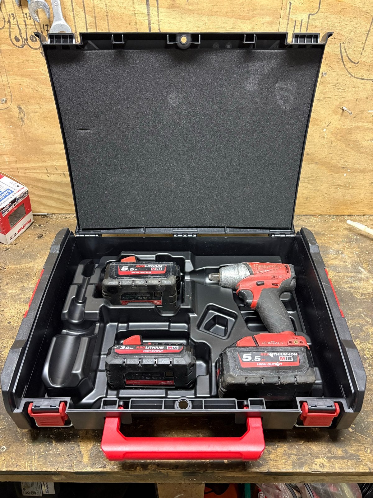 Milwaukee M18 FIWF12 Slagsleutel met ONE-KEY en 3 accu's, Ophalen of Verzenden, Gebruikt, Overige typen