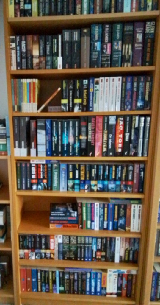 Boeken van Len Deighton, Leon Uris en Michael Palmer te koop, Ophalen of Verzenden, Zo goed als nieuw