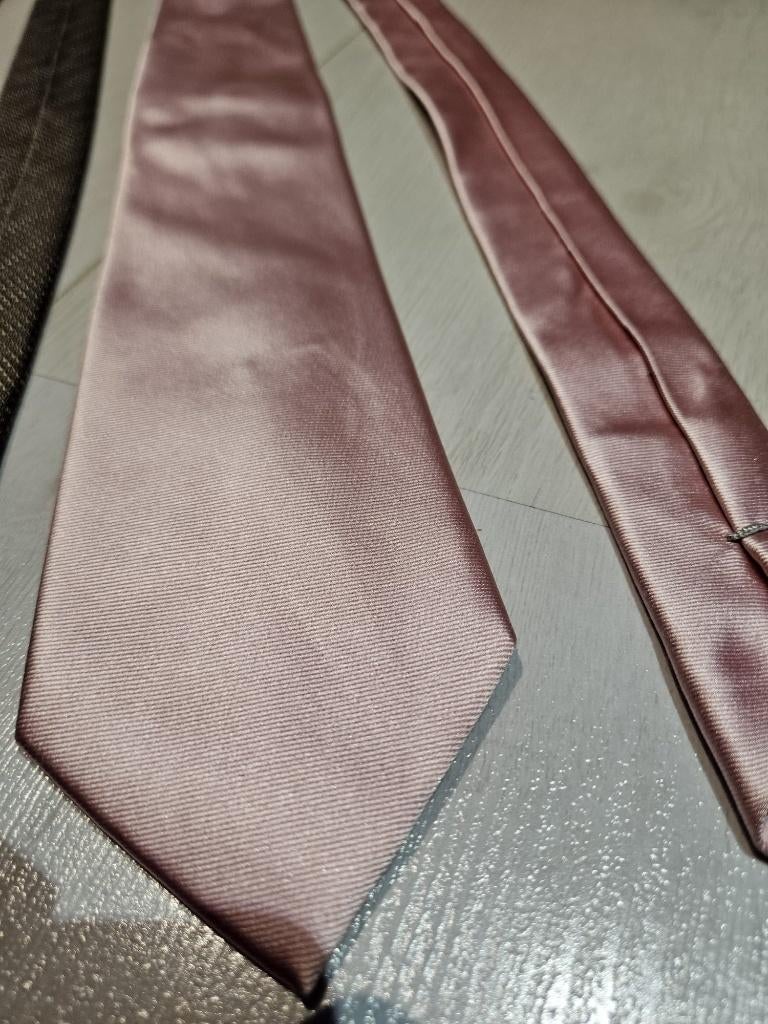 Roze stropdas 100% zijde Baumler, Verzenden, Zo goed als nieuw, Roze, Effen