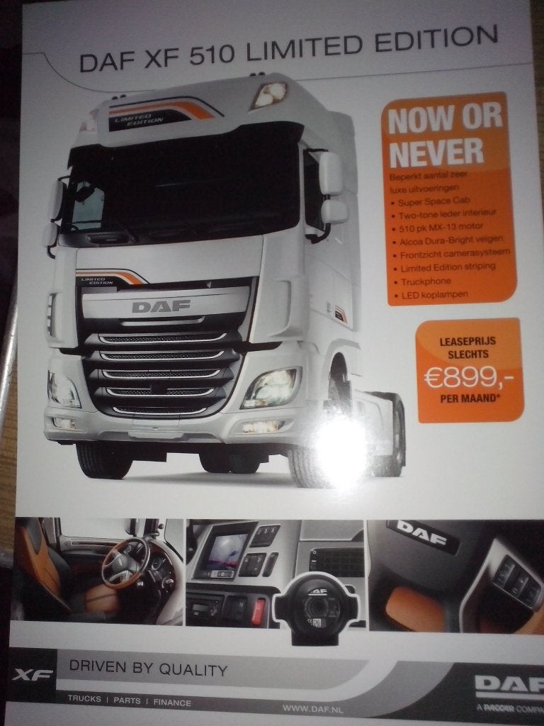 4x DAF XF Space Cab + XF510 Limited brochures folders Euro 6, Ophalen of Verzenden, Zo goed als nieuw, Overige merken