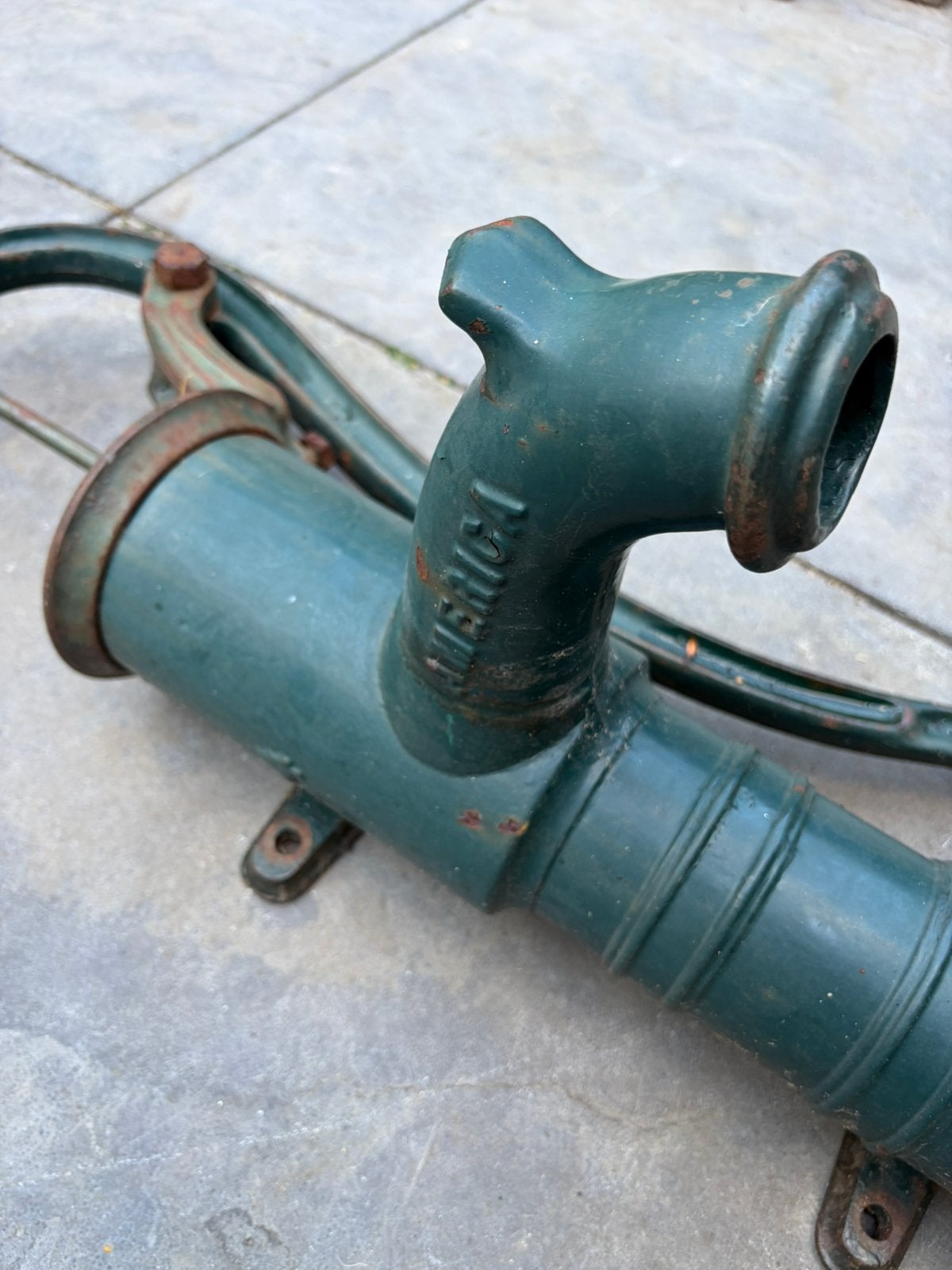 Antieke gietijzeren waterpomp, Tuin en Terras, Ophalen of Verzenden, Gebruikt, Handmatig, Overige typen