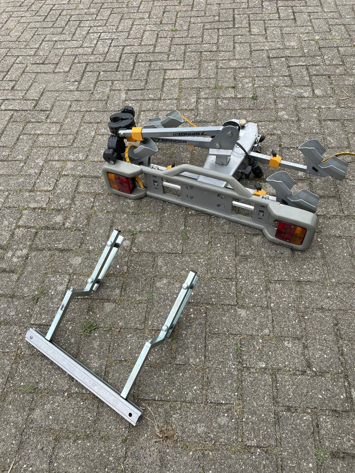 Fiets drager voor 2 of 3 fietsen, Ophalen