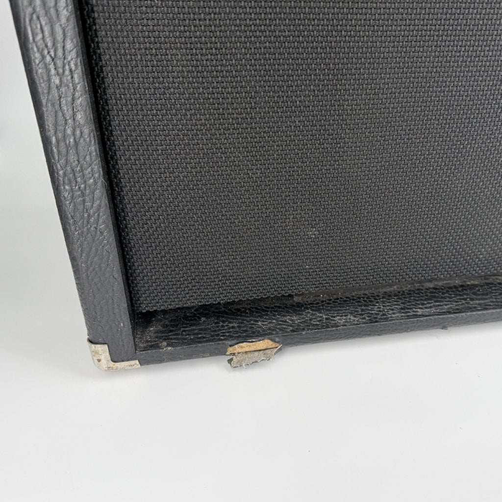 Behringer KX1200 Keyboard AMP | FX / Mon 4 knop afgebroken!, Behringer, Gebruikt, Support@behringer.com, Behringer (Music Tribe)
MusikhausstraÃŸe 1
94060 Pocking
Germany