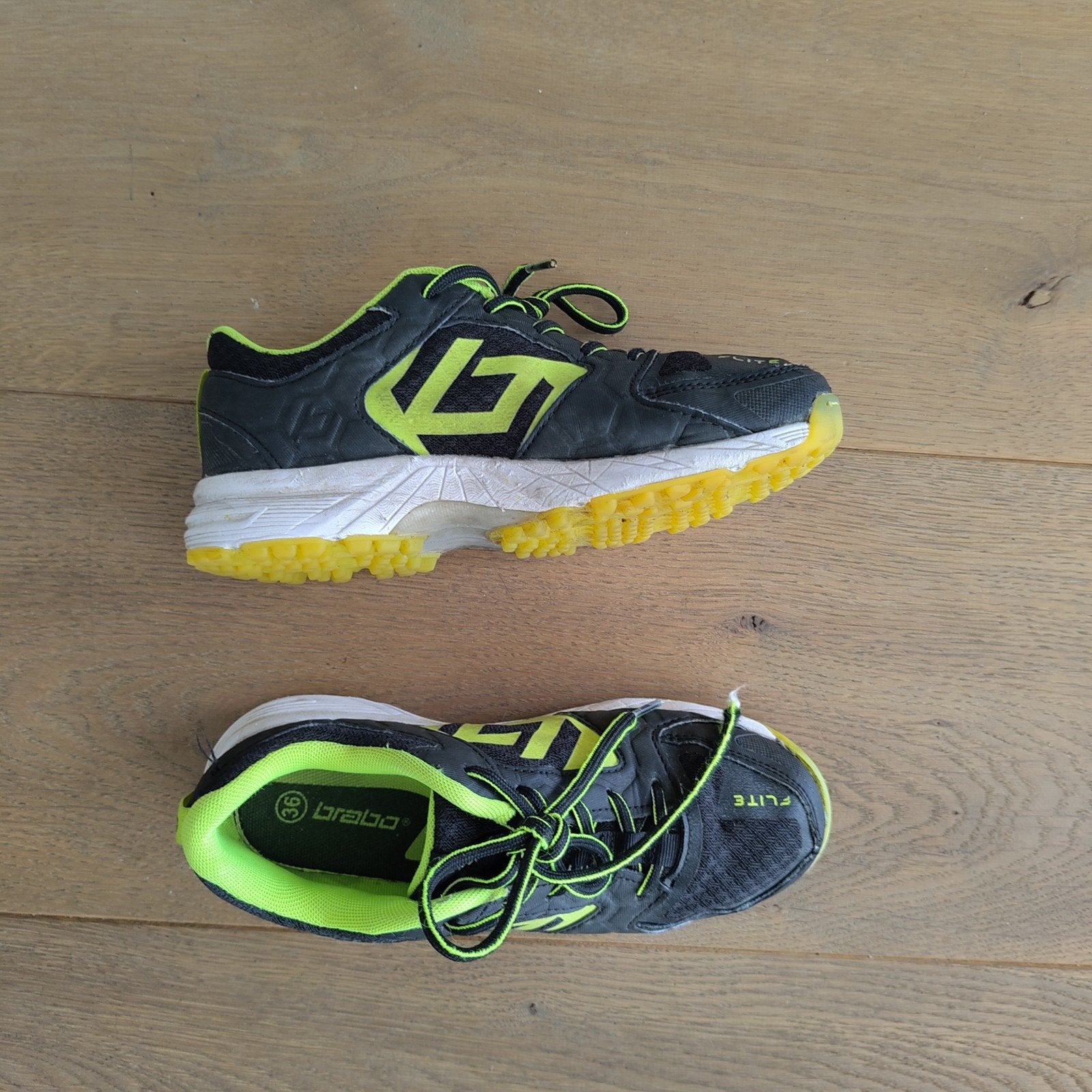Brabo hockeyschoenen maat 36, Ophalen of Verzenden, Gebruikt, Schoenen