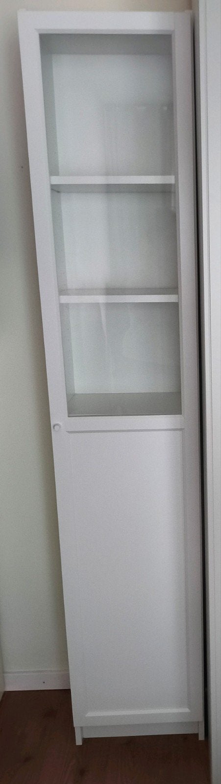 IKEA Billy Boekenkast met glazen deur, wit, Ophalen, Minder dan 50 cm, Met deur(en), Modern, functioneel