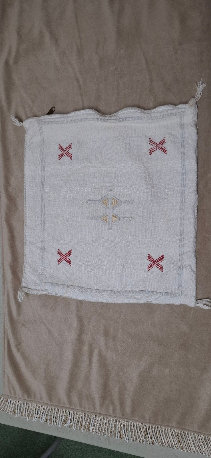 Vintage Marokkaans Kussen - Handgemaakt met Uniek Patroon, Huis en Inrichting, Woonaccessoires | Kussens, Ophalen of Verzenden