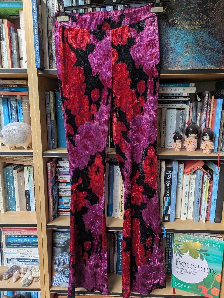 Costes zachte velvet roze/rode flared legging mt M, Maat 38/40 (M), Meerkleurig, Ophalen of Verzenden, Zo goed als nieuw
