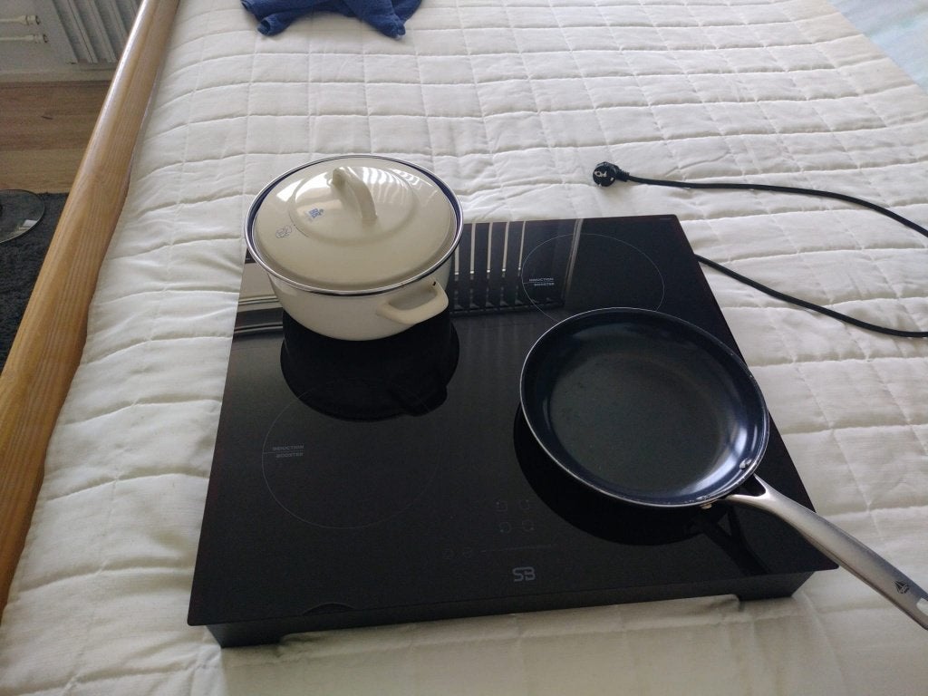 INDUCTIE KOOKPLAAT (220v), Witgoed en Apparatuur, Kookplaten, Ophalen, 4 kookzones, Zo goed als nieuw, Inductie