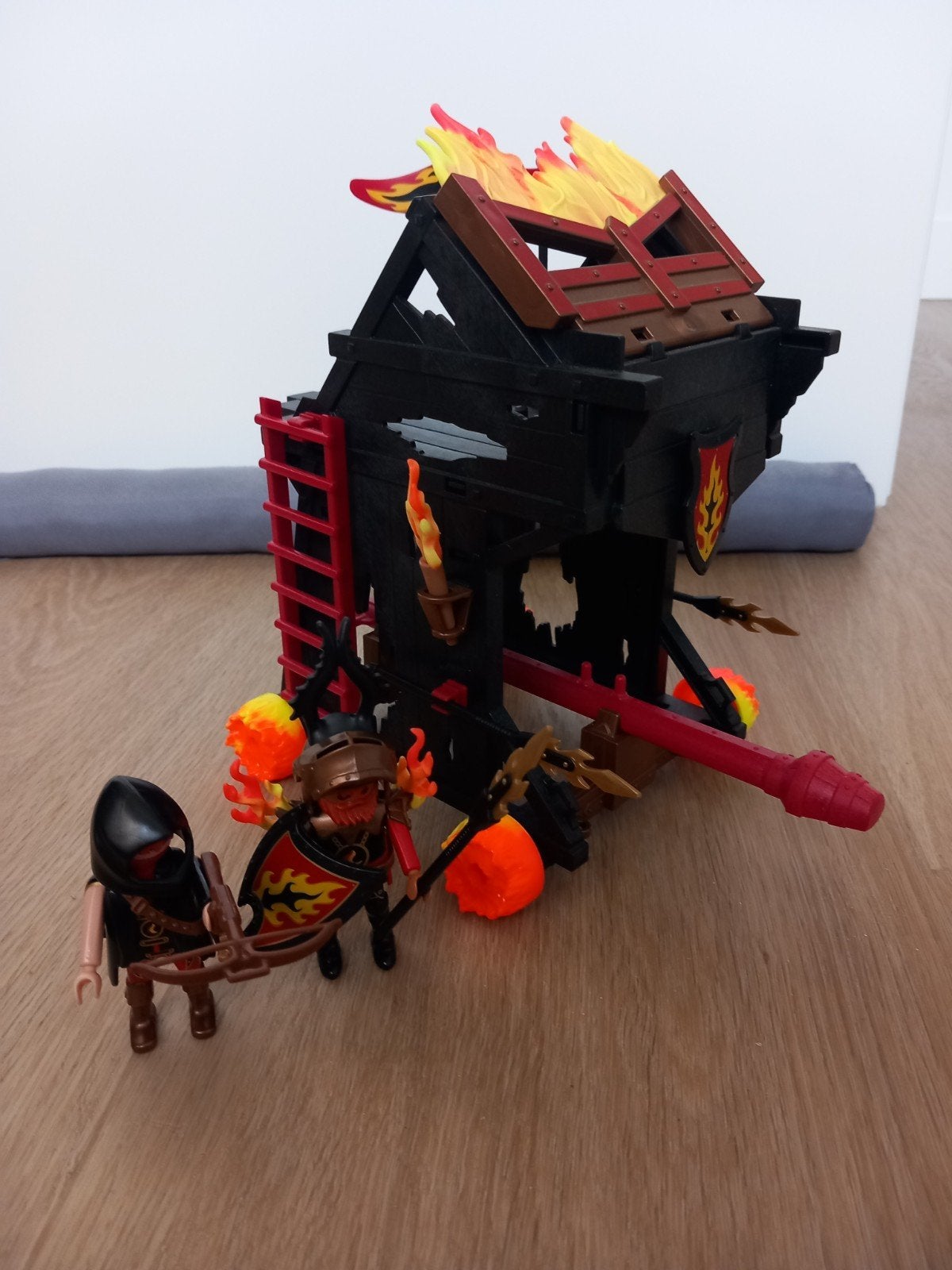 Playmobil 70393 Novelmore Burnham Raiders Vurige Stormram, Complete set, Overige typen, Ophalen of Verzenden, Zo goed als nieuw