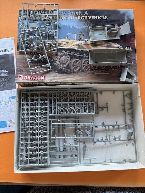 Dragon Borgward IV Ausf. A - Deels Gebouwd Modelbouwkit, Overige merken, Gebruikt, Tank, Verzenden