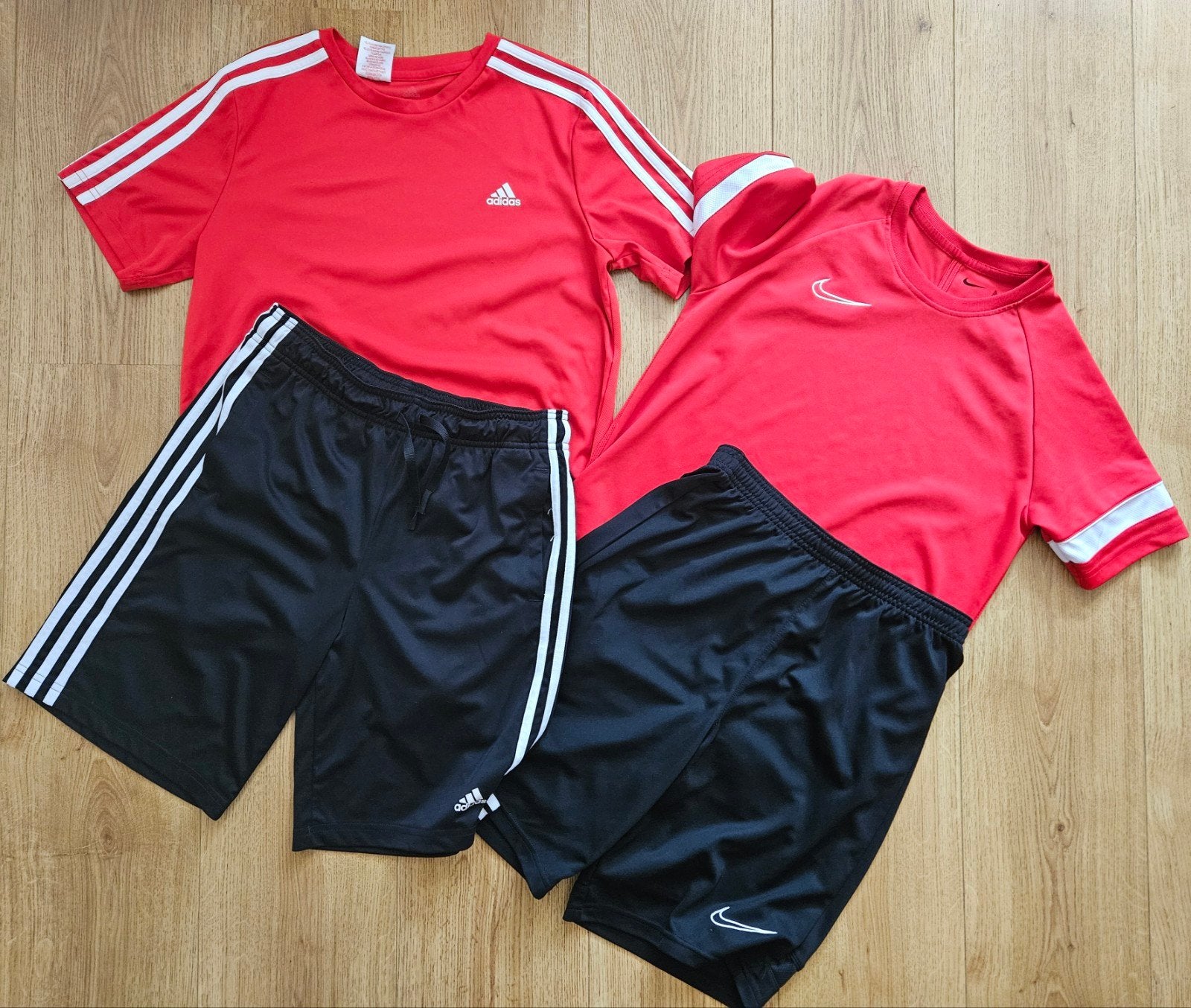 ADIDAS EN NIKE SPORTSET MAAT 158-170, Kinderen en Baby's, Ophalen of Verzenden, Zo goed als nieuw, Jongen of Meisje