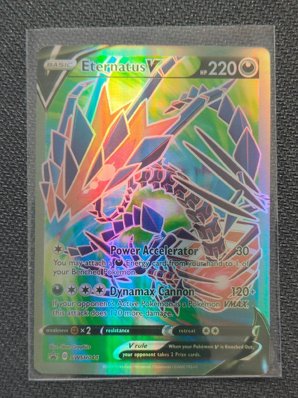 Eternatus V SWSH044 Pokémon Kaart - Gebruikte Staat, Ophalen of Verzenden, Gebruikt, Losse kaart, Foil
